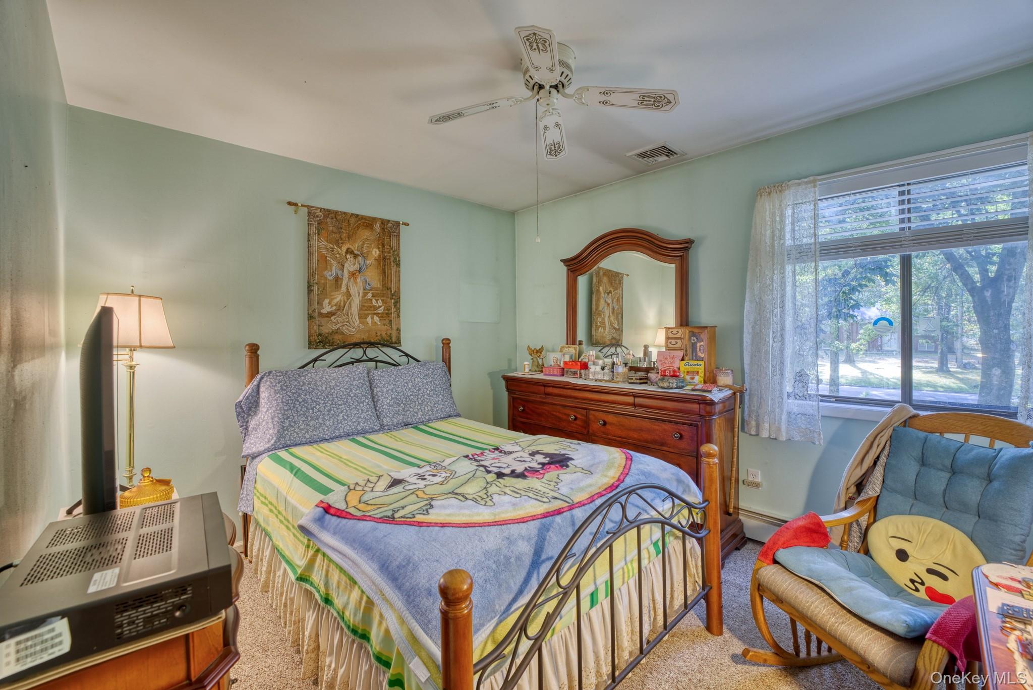 31 Queen Anne Lane, Wappingers Falls, NY 12590