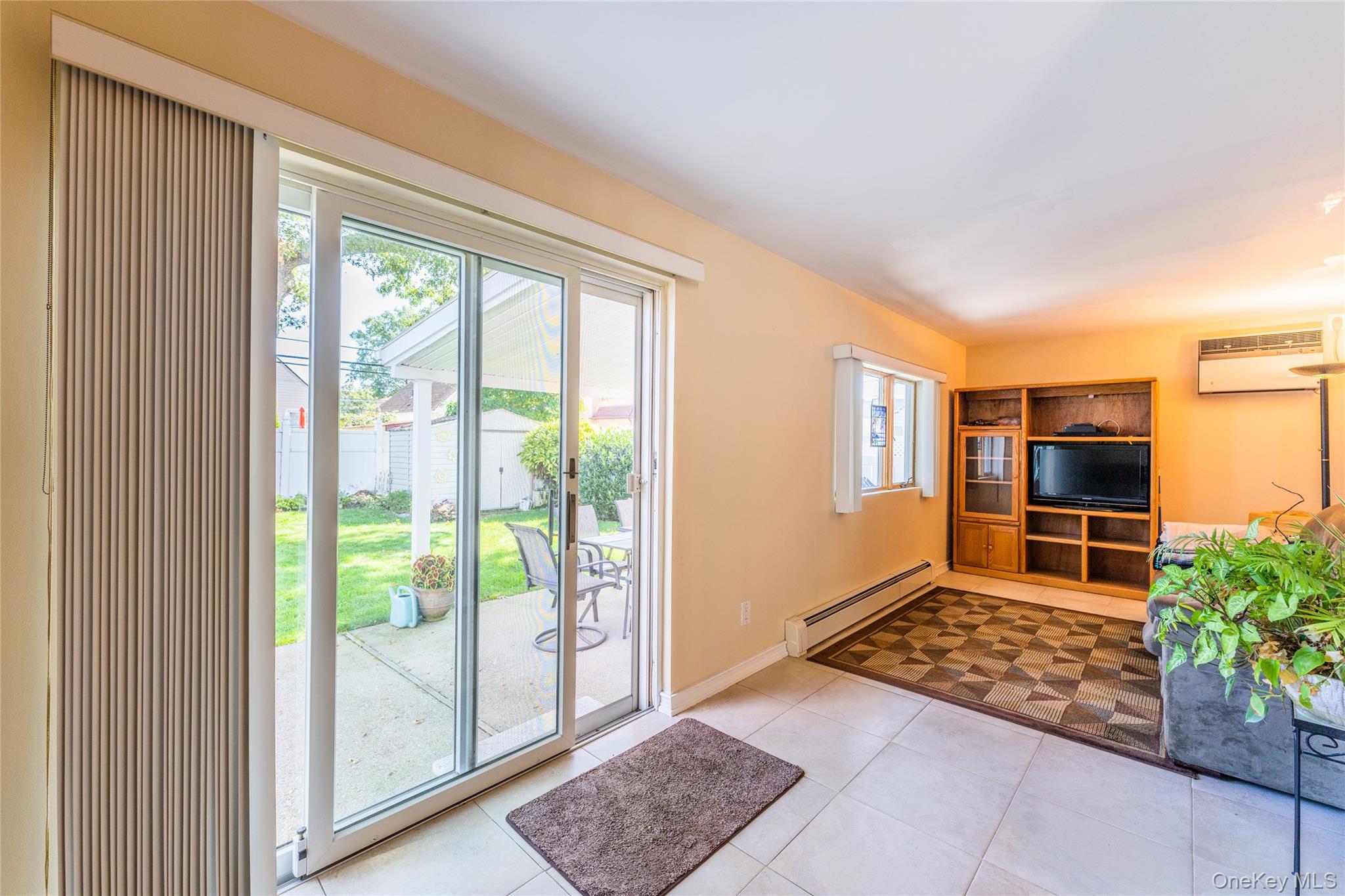 80-37 259th Street, Glen Oaks, NY 11004