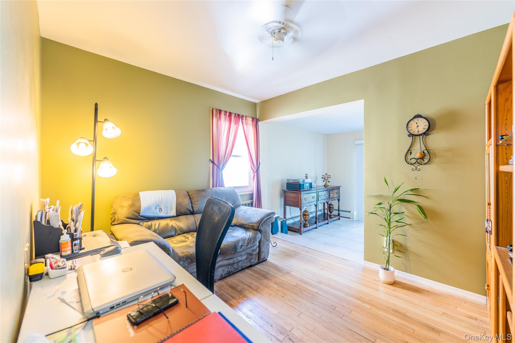 80-37 259th Street, Glen Oaks, NY 11004