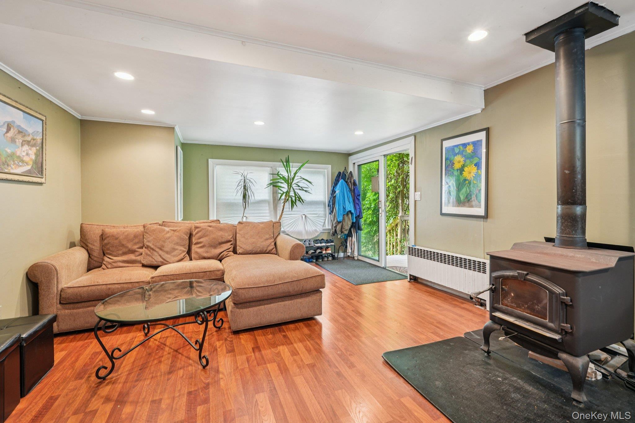 74 E Maple Avenue, Suffern, NY 10901