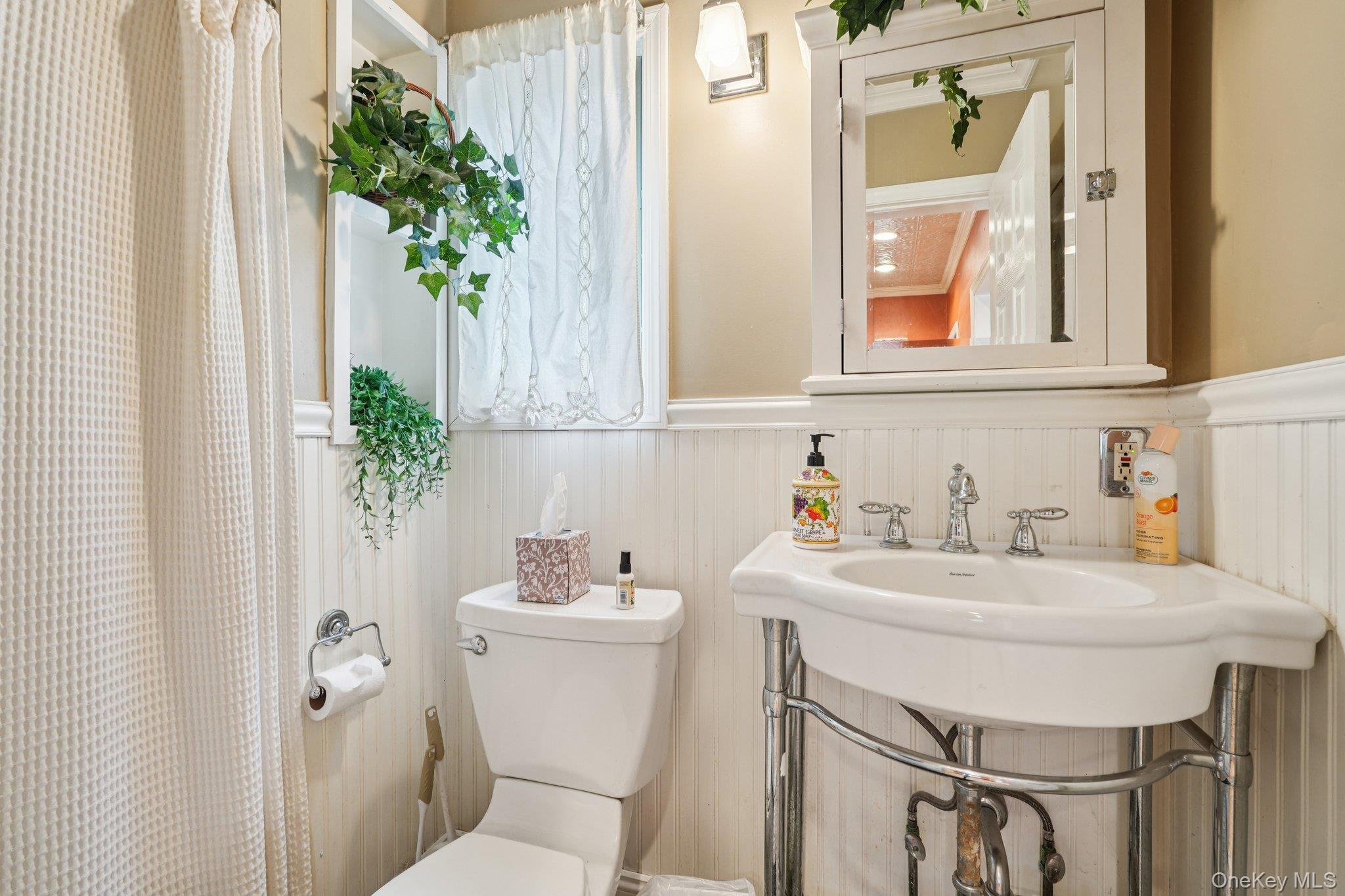 74 E Maple Avenue, Suffern, NY 10901