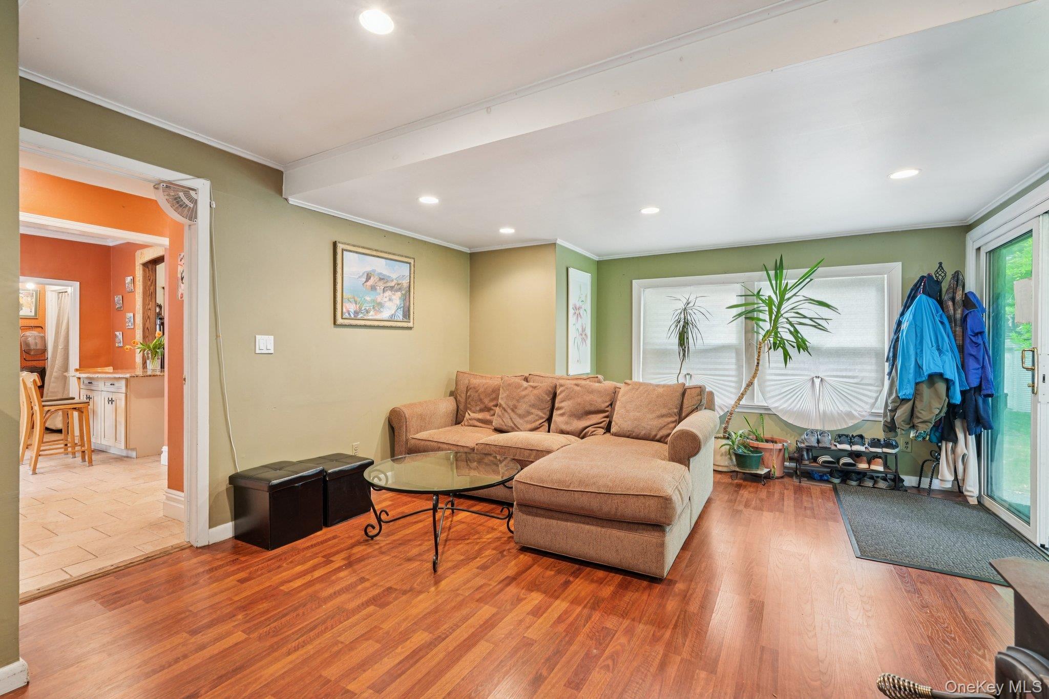 74 E Maple Avenue, Suffern, NY 10901