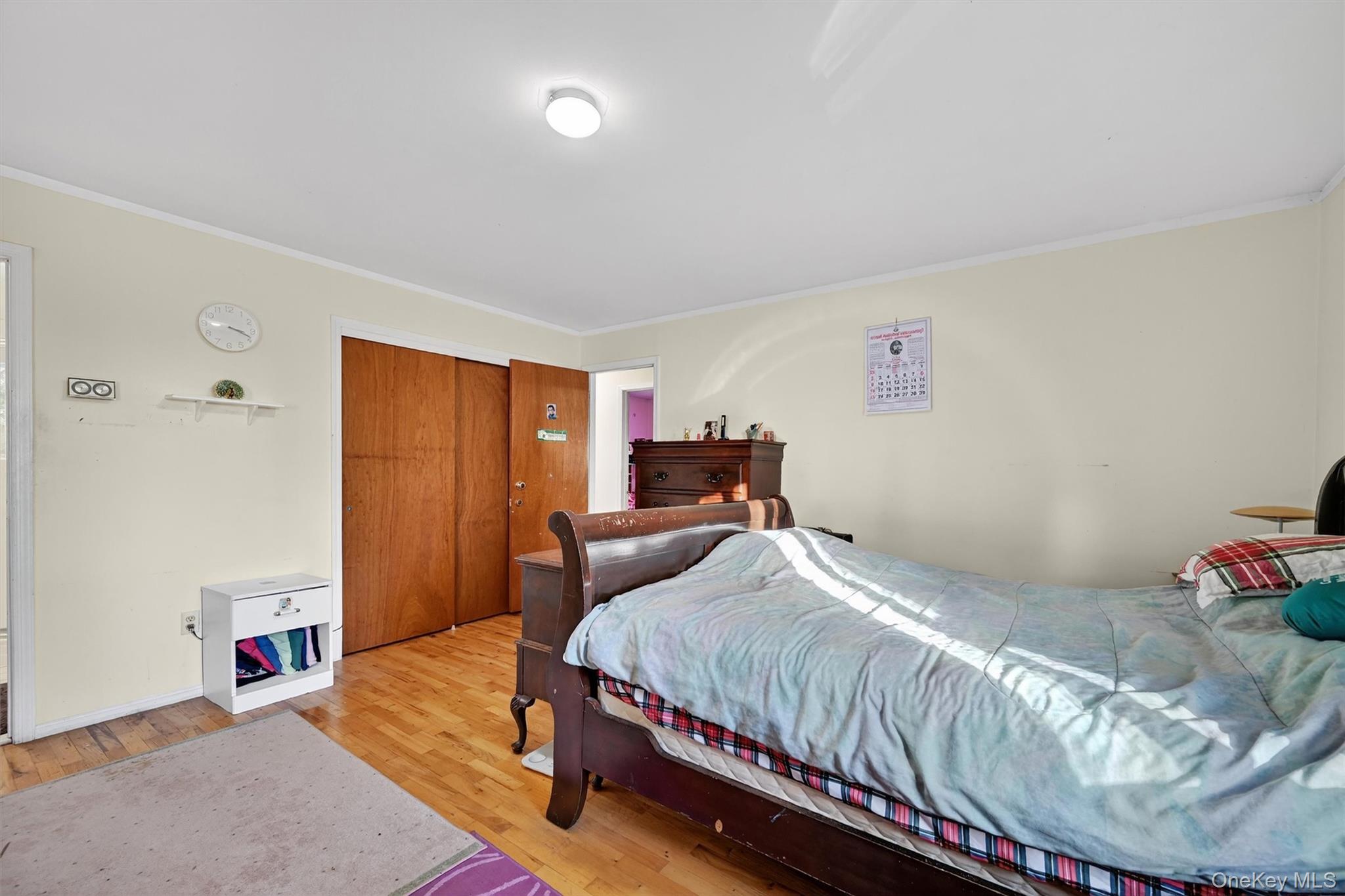 5 Schettig Court, Spring Valley, NY 10977