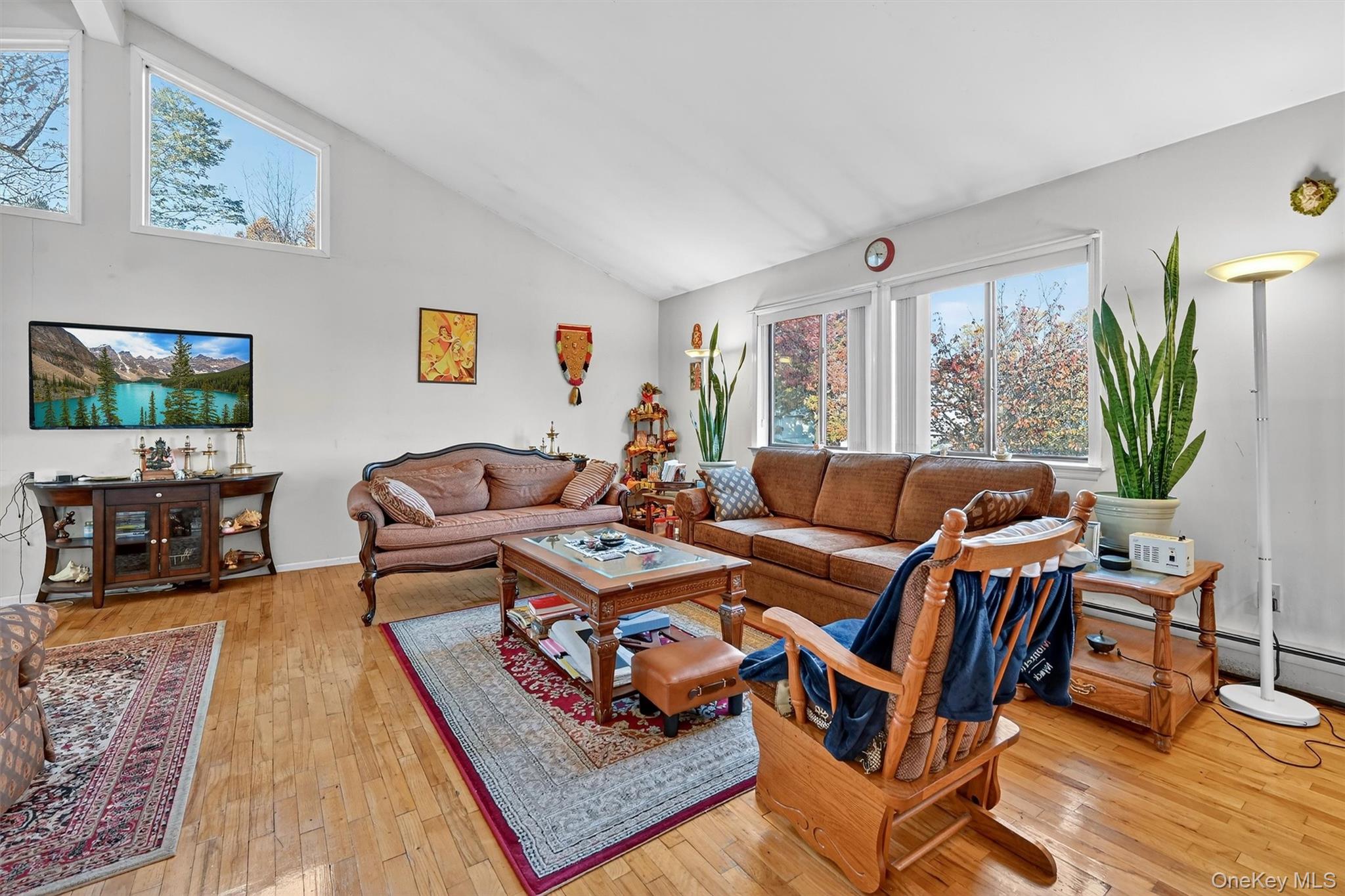 5 Schettig Court, Spring Valley, NY 10977