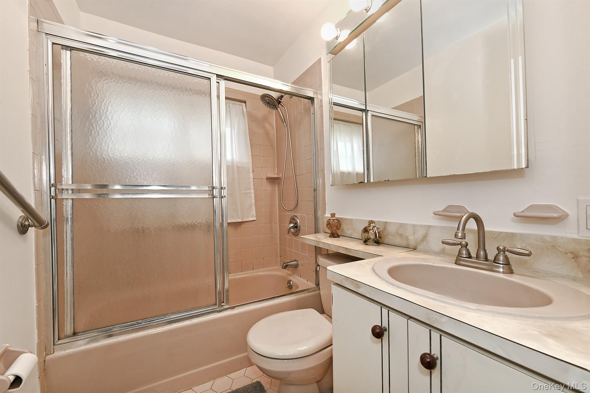 50 Cutter Lane, Levittown, NY 11756