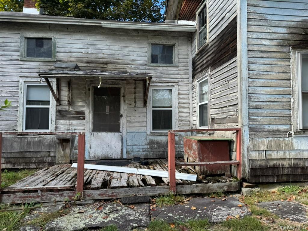 24 Old Sackett Road, Rock Hill, NY 12775