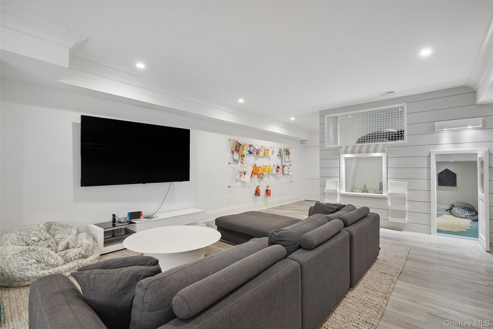 25 Hunt Place, Rye, NY 10580