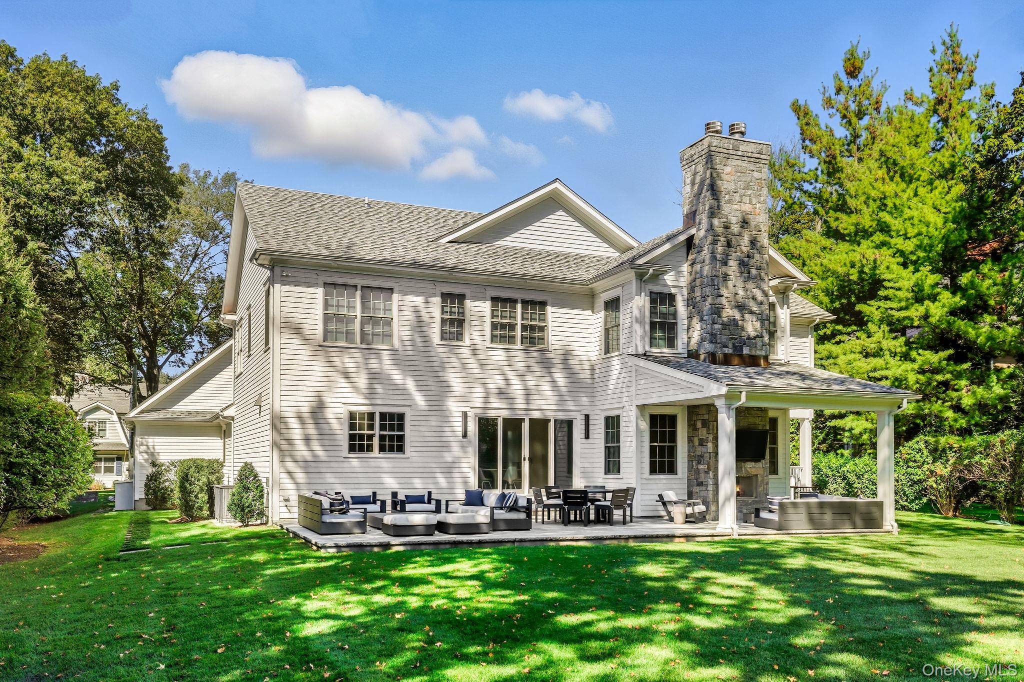 25 Hunt Place, Rye, NY 10580