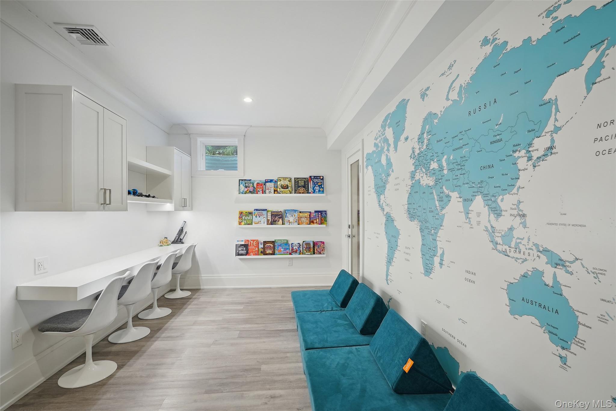 25 Hunt Place, Rye, NY 10580