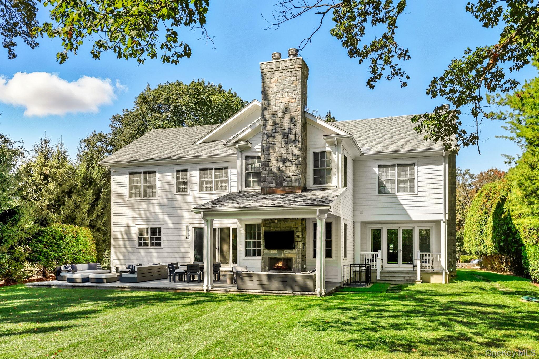 25 Hunt Place, Rye, NY 10580