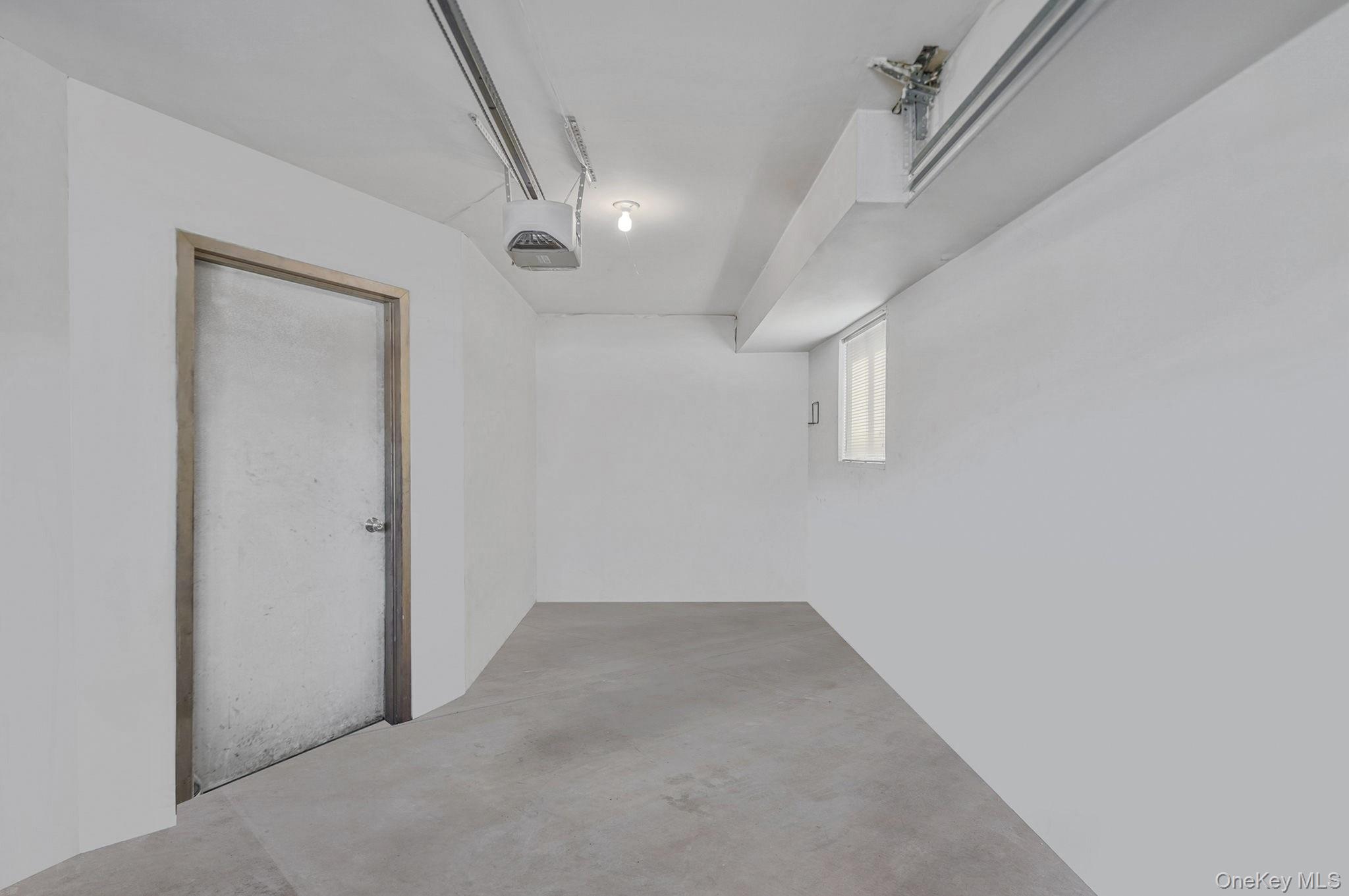 123 Amity Place, Staten Island, NY 10303