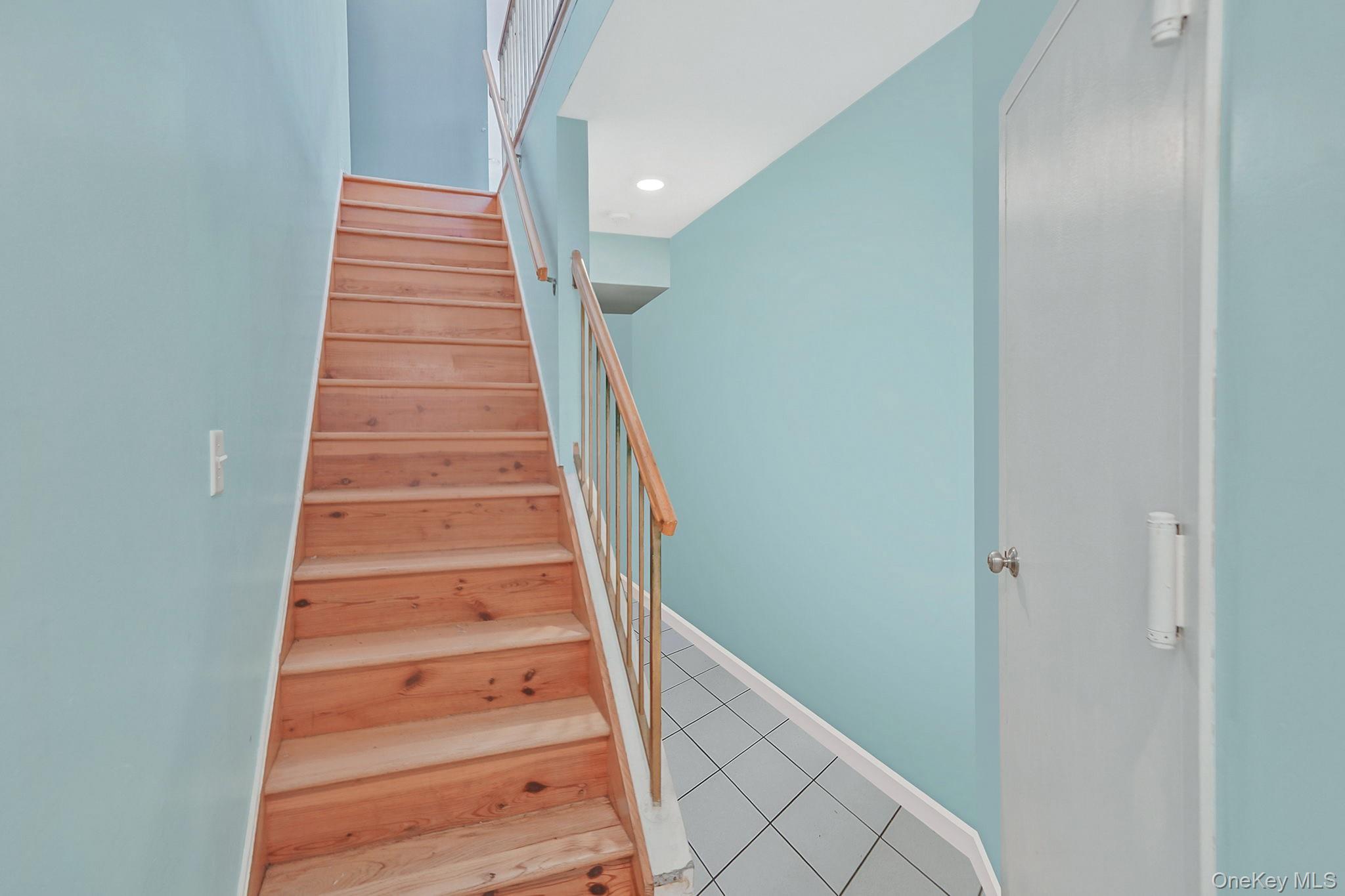 123 Amity Place, Staten Island, NY 10303