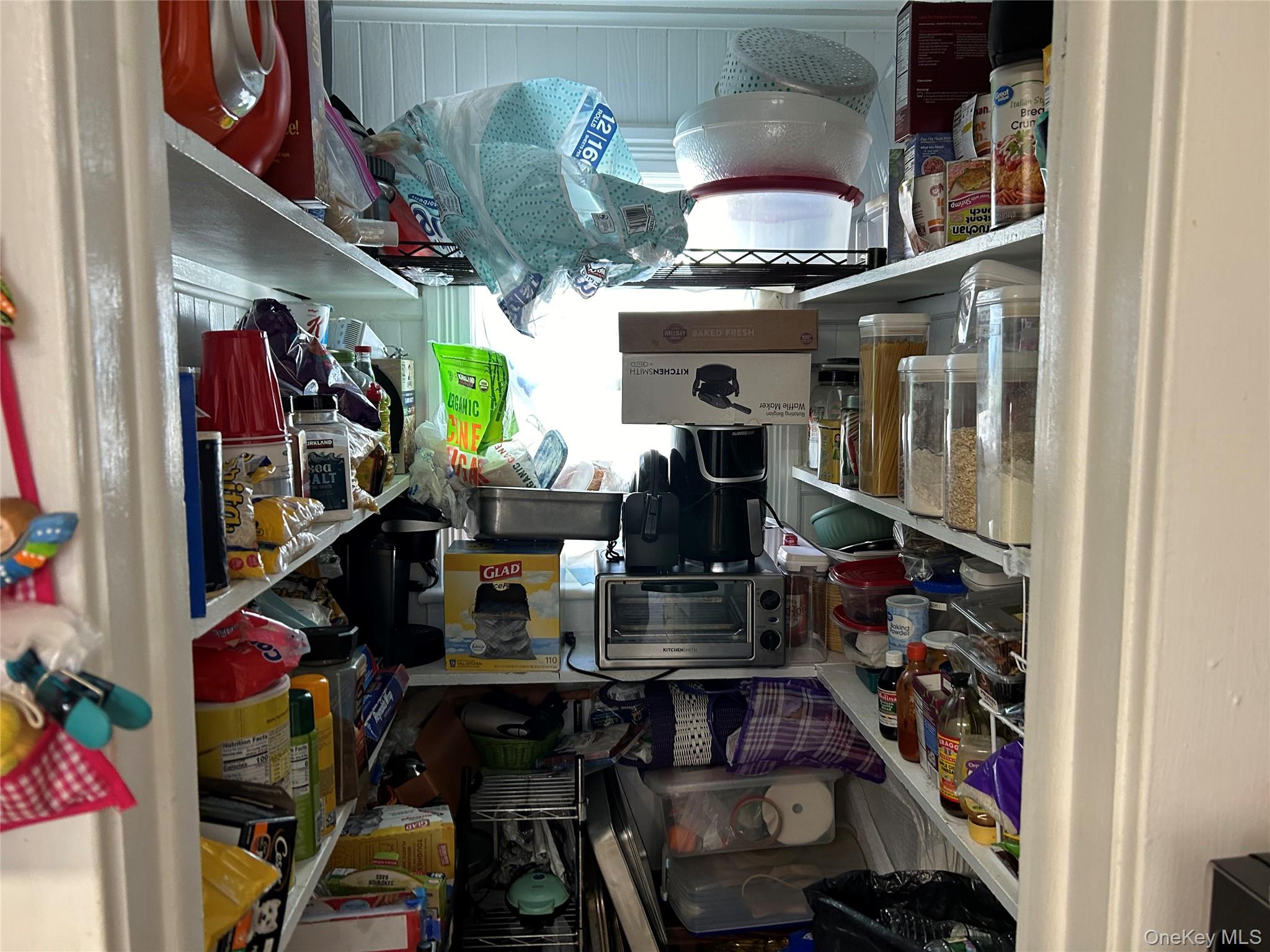 226 Sweezy Avenue, Riverhead, NY 11901