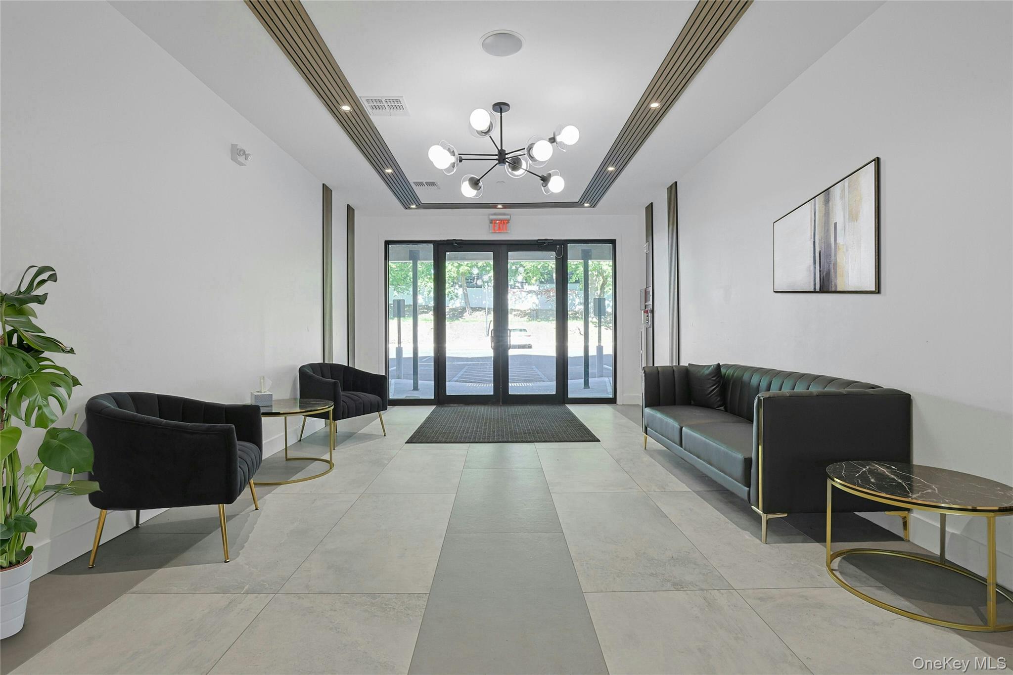 962 S Route 9W # 305, Congers, NY 10920