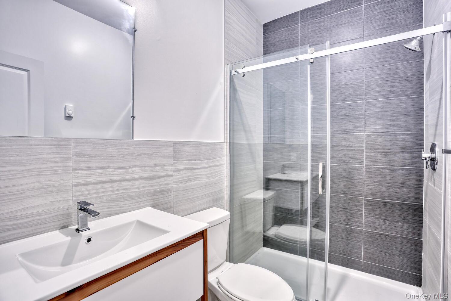 962 S Route 9W # 305, Congers, NY 10920