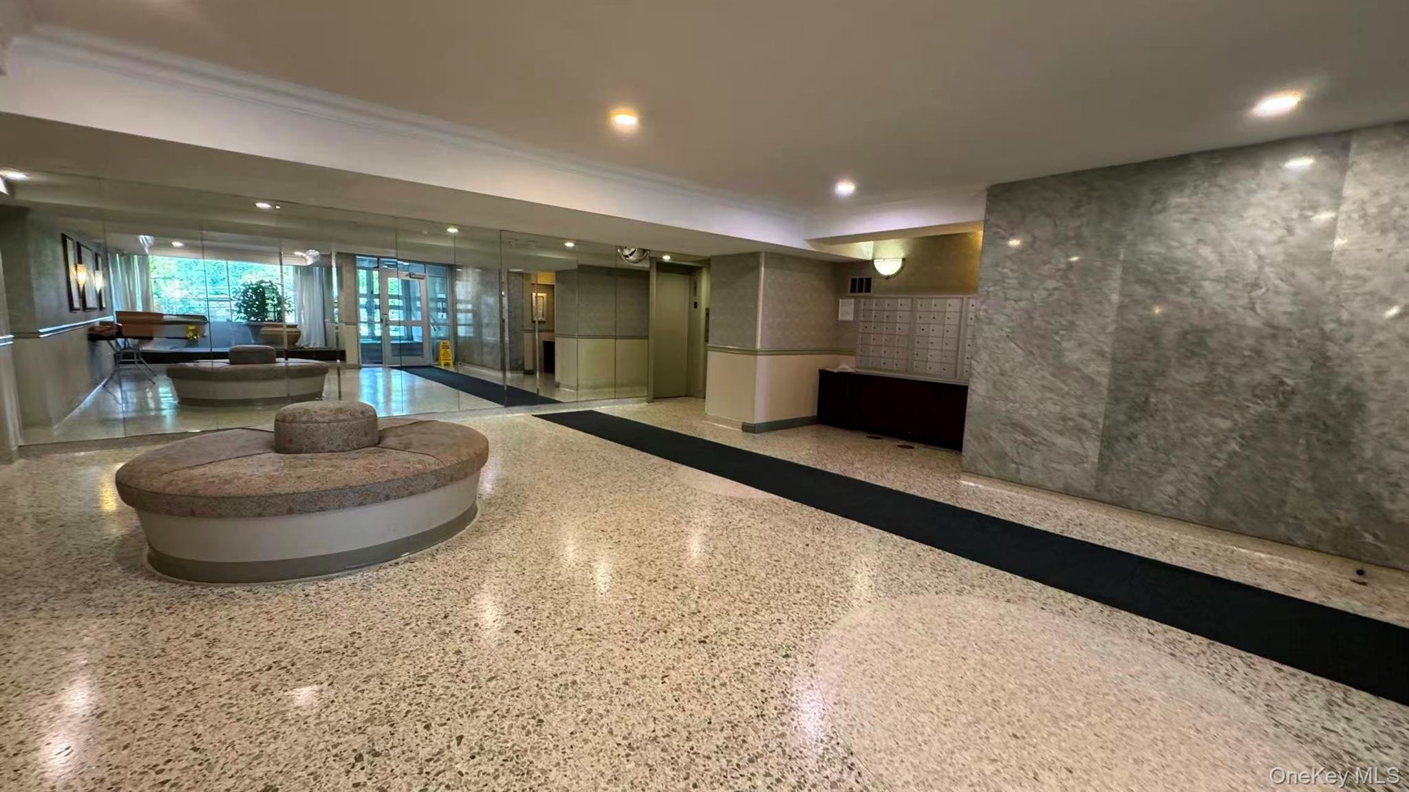 211-10 18th Avenue # 6C, Bayside, NY 11360