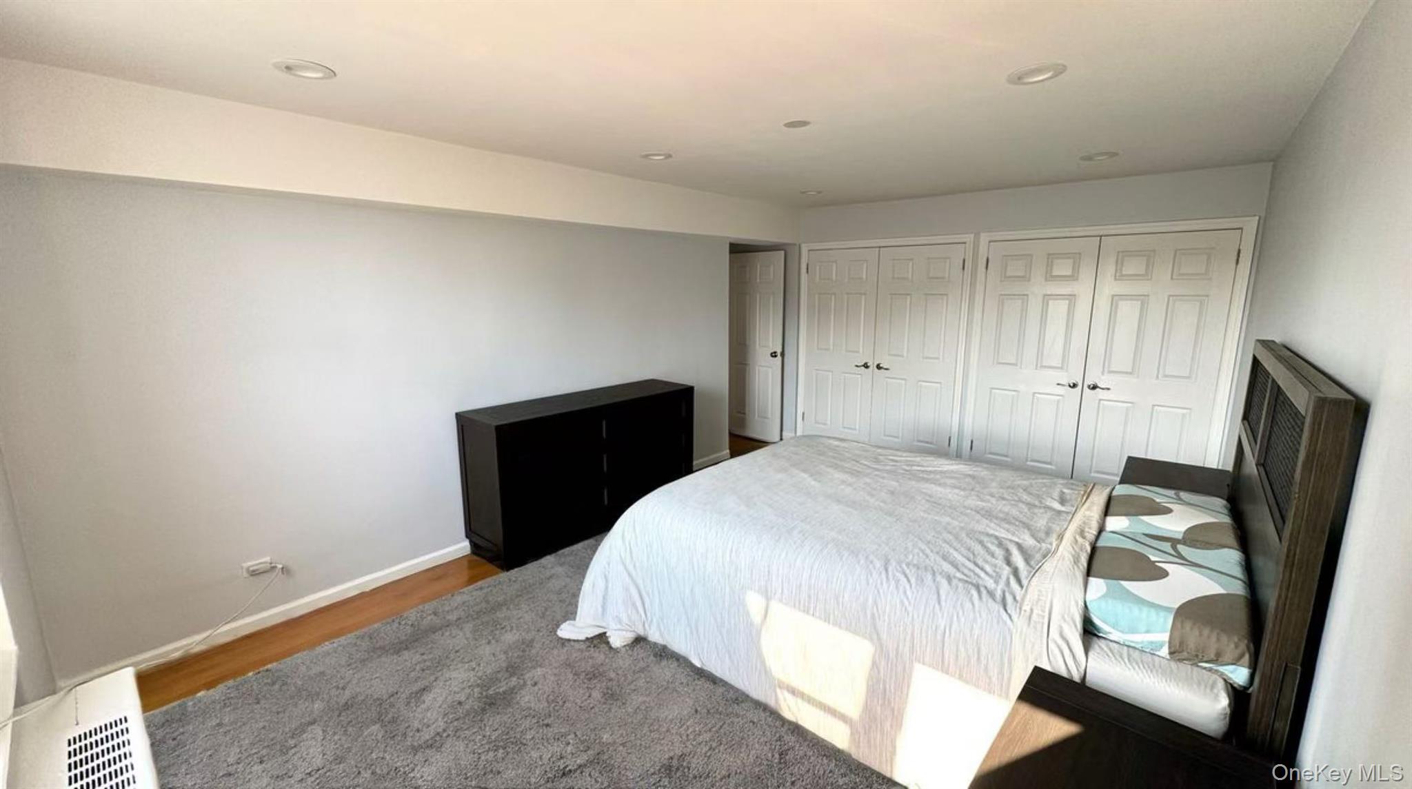 211-10 18th Avenue # 6C, Bayside, NY 11360