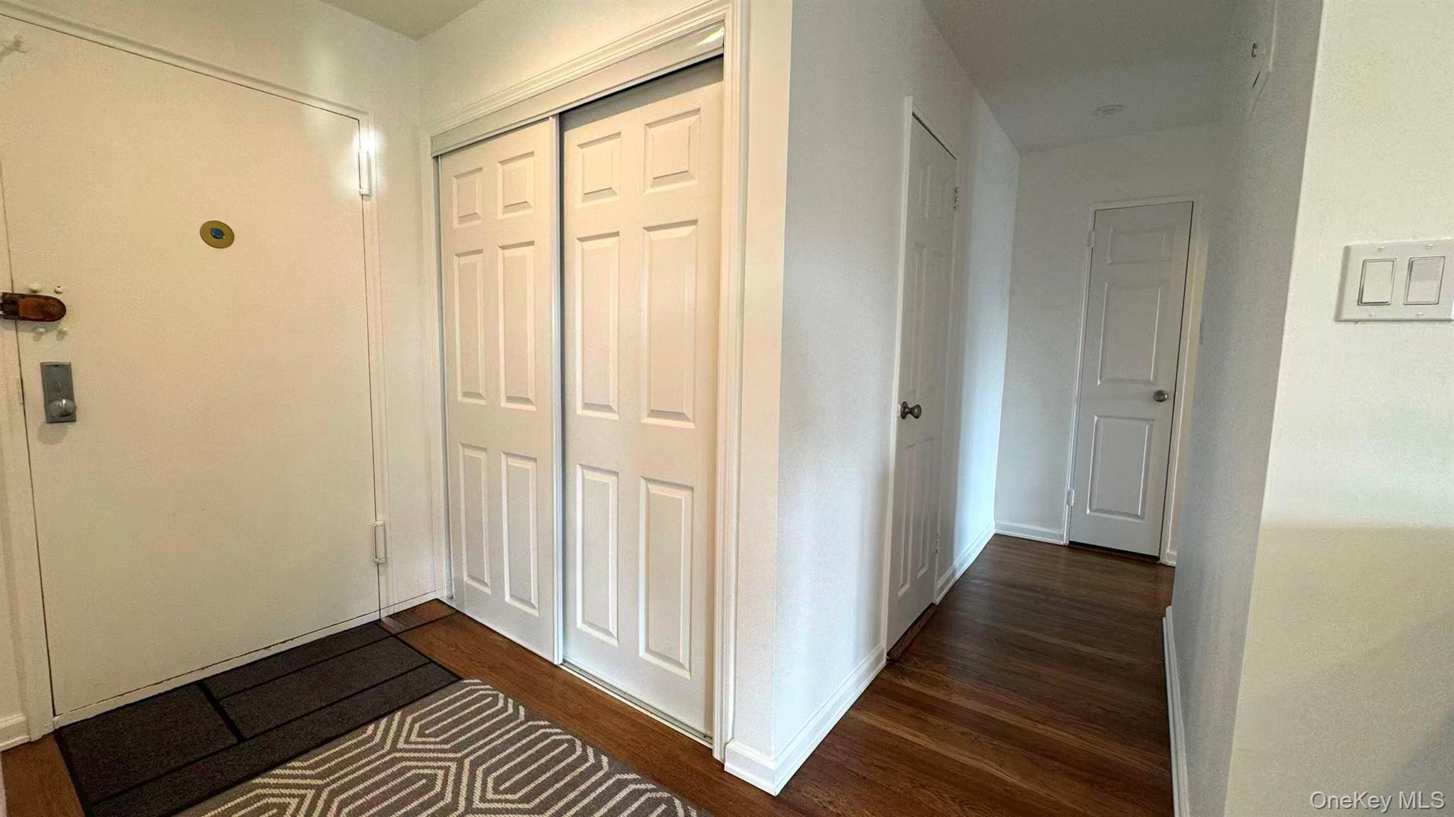 211-10 18th Avenue # 6C, Bayside, NY 11360