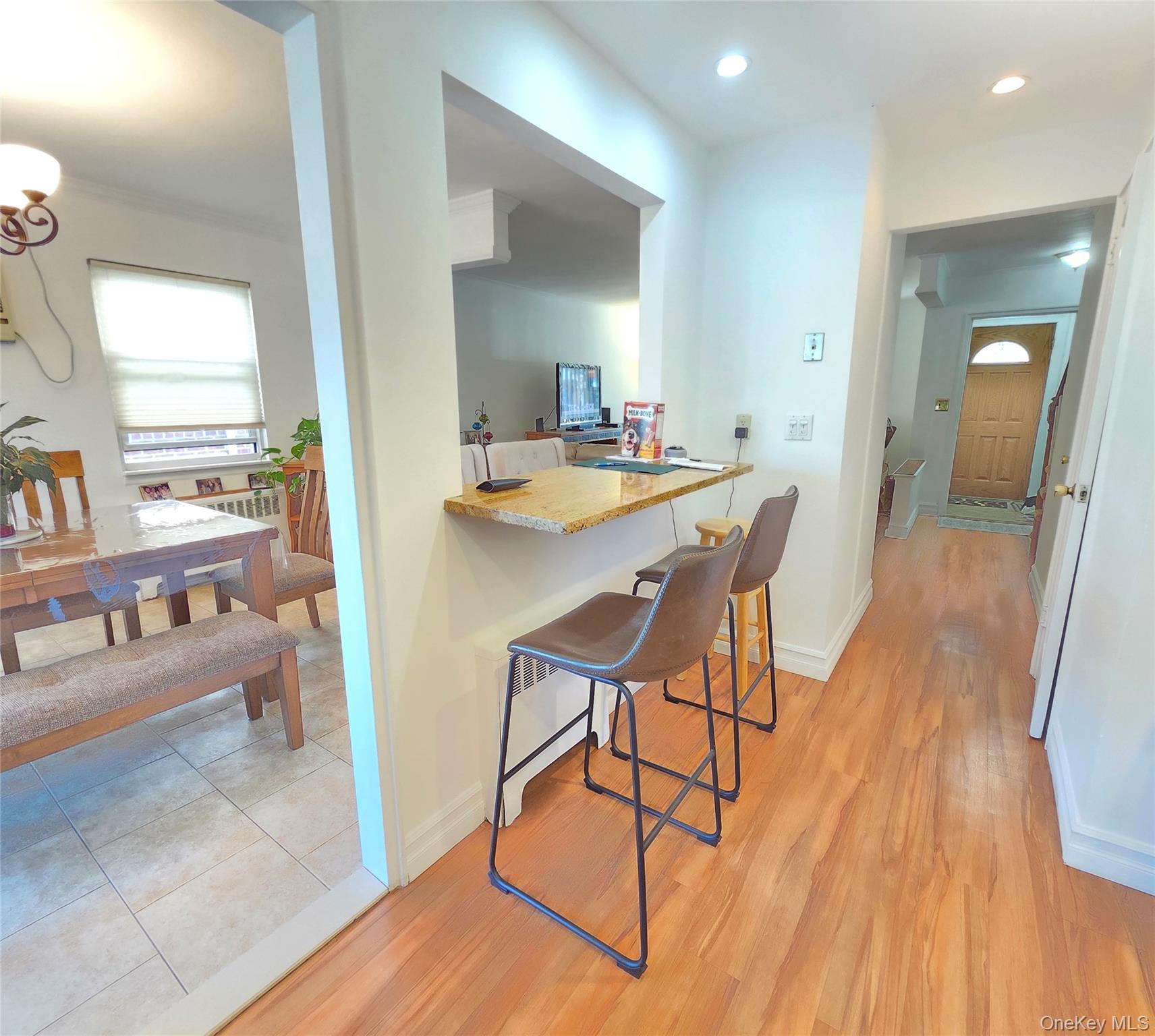 2553 Fish Avenue, Bronx, NY 10469