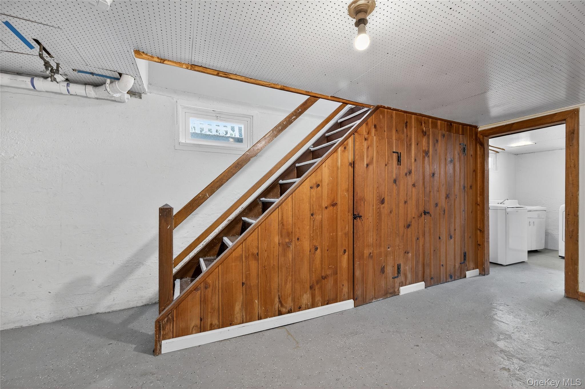 70 Highland Avenue, Port Washington, NY 11050