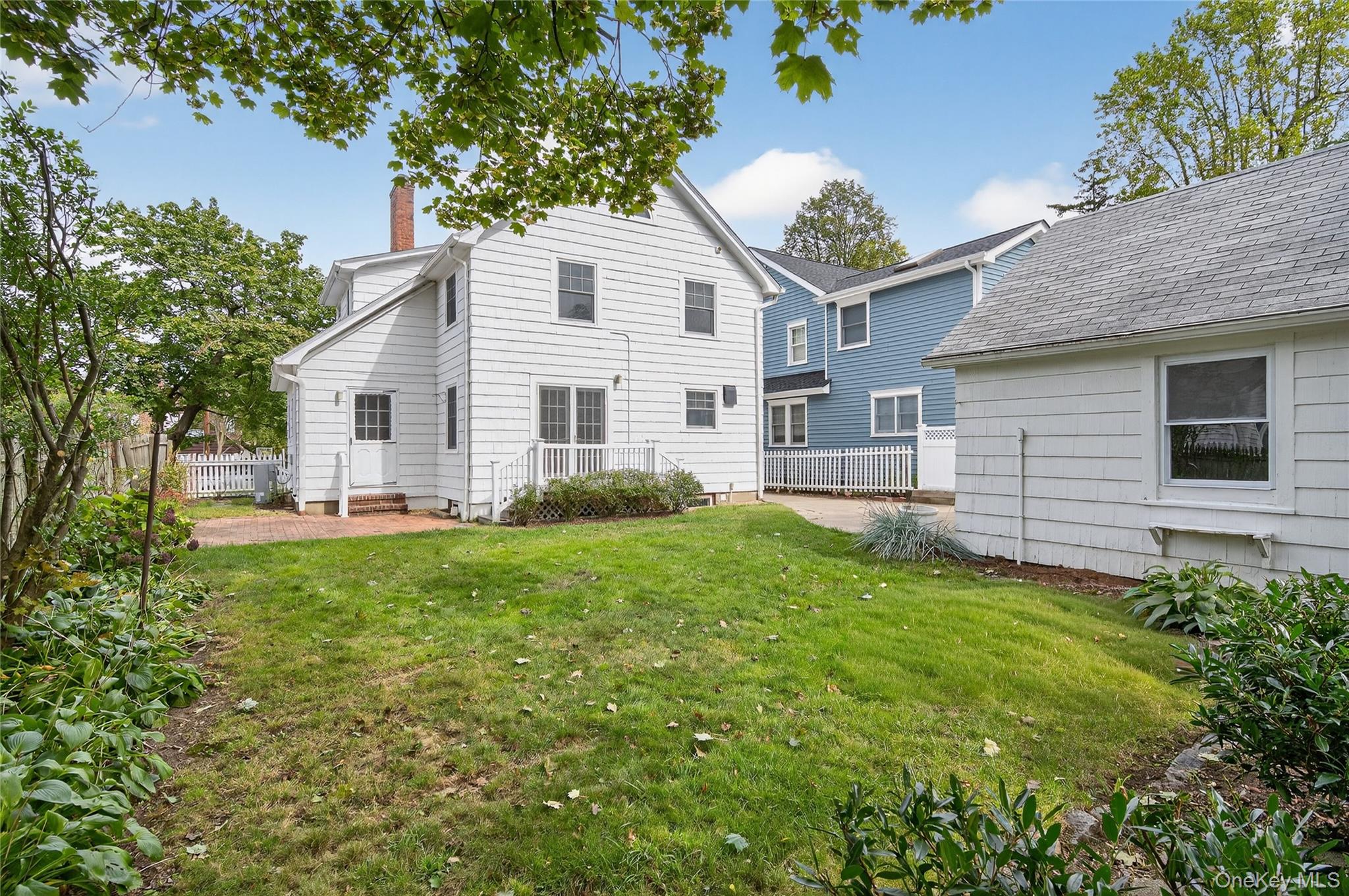 70 Highland Avenue, Port Washington, NY 11050