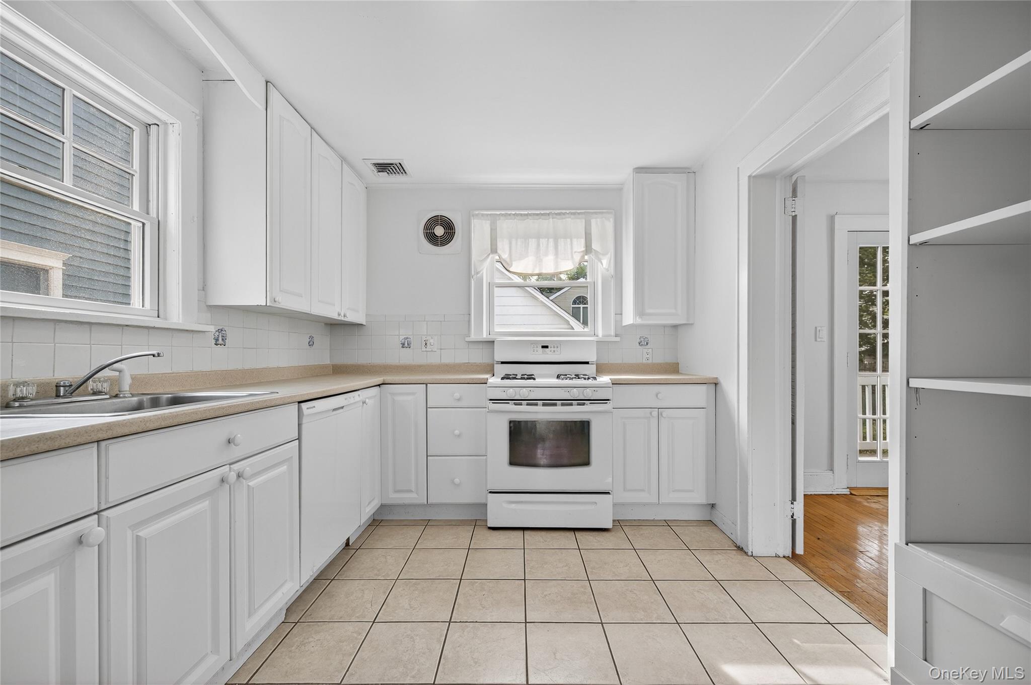 70 Highland Avenue, Port Washington, NY 11050