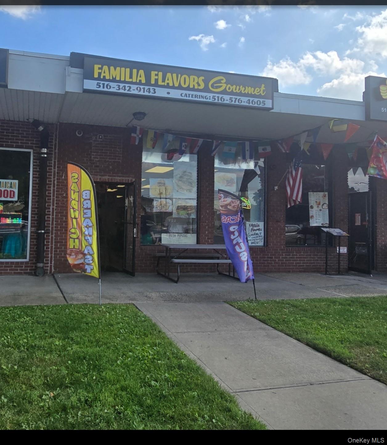 1 W Village Green, Hicksville, NY 11801