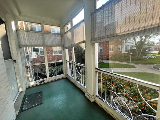 1361 Broadway # B-26, Hewlett, NY 11557