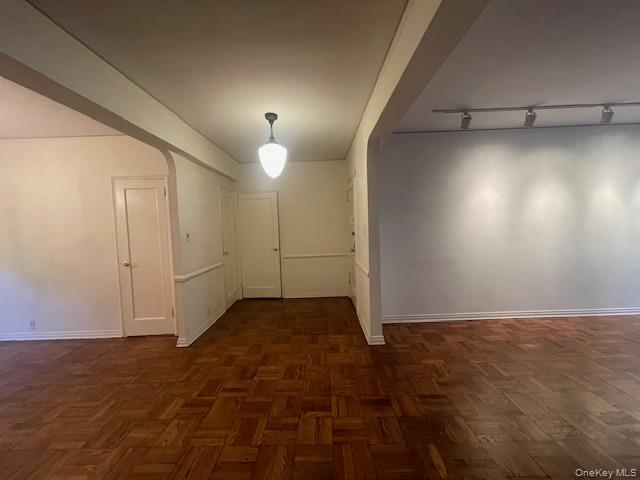 1361 Broadway # B-26, Hewlett, NY 11557