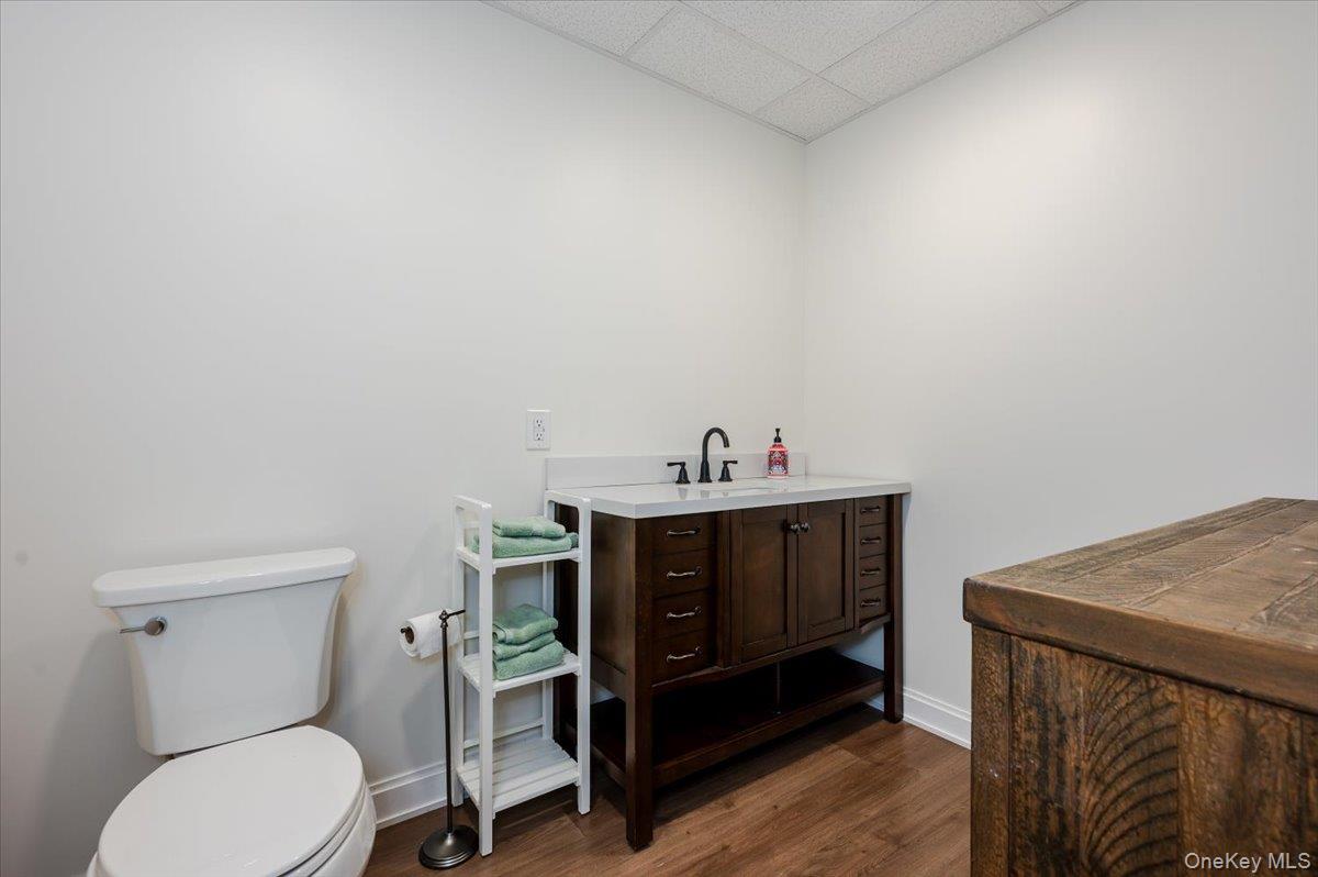 206 White Rose Lane # 206, East Meadow, NY 11554