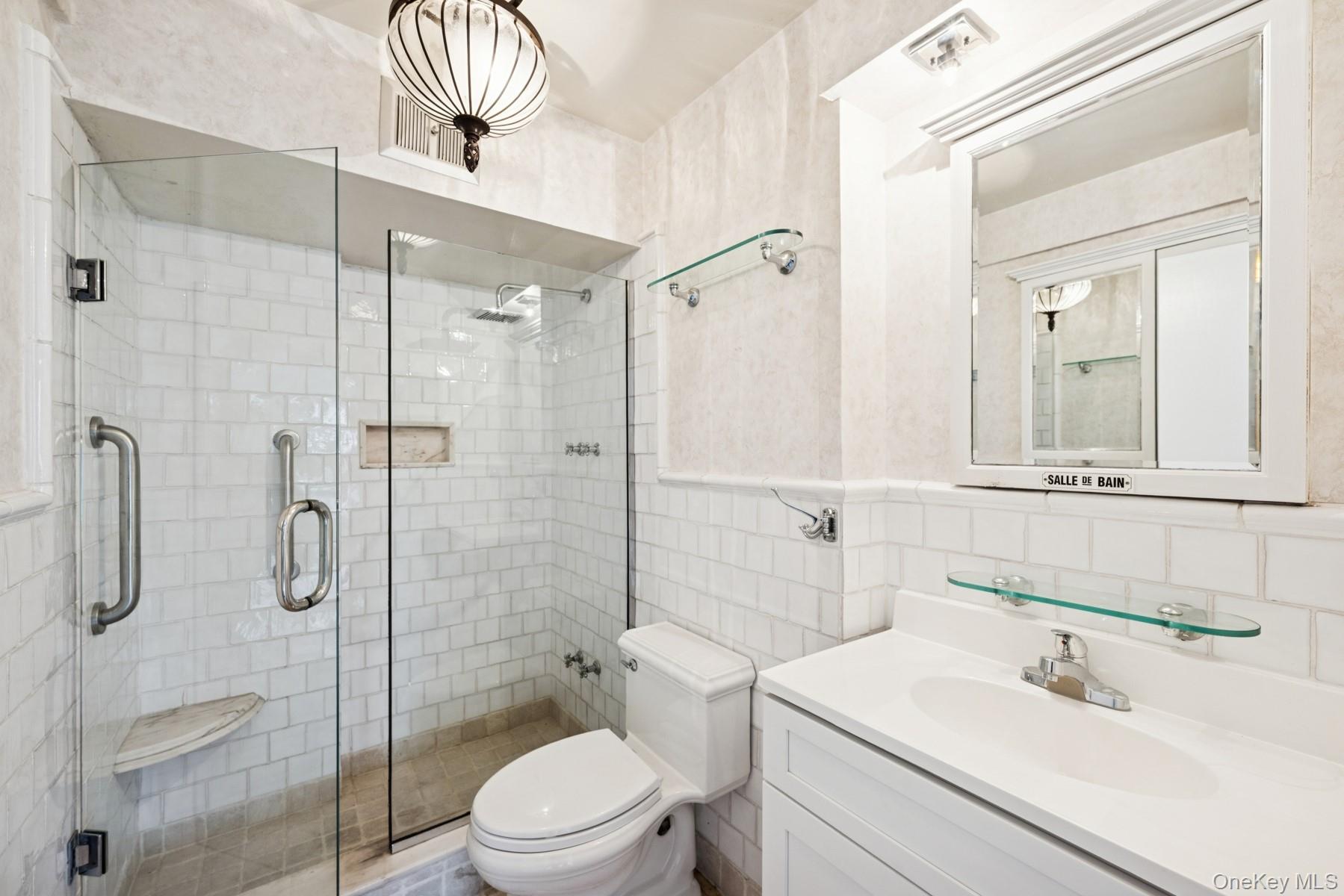 166-25 Powells Cove Boulevard # 3F, Beechhurst, NY 11357