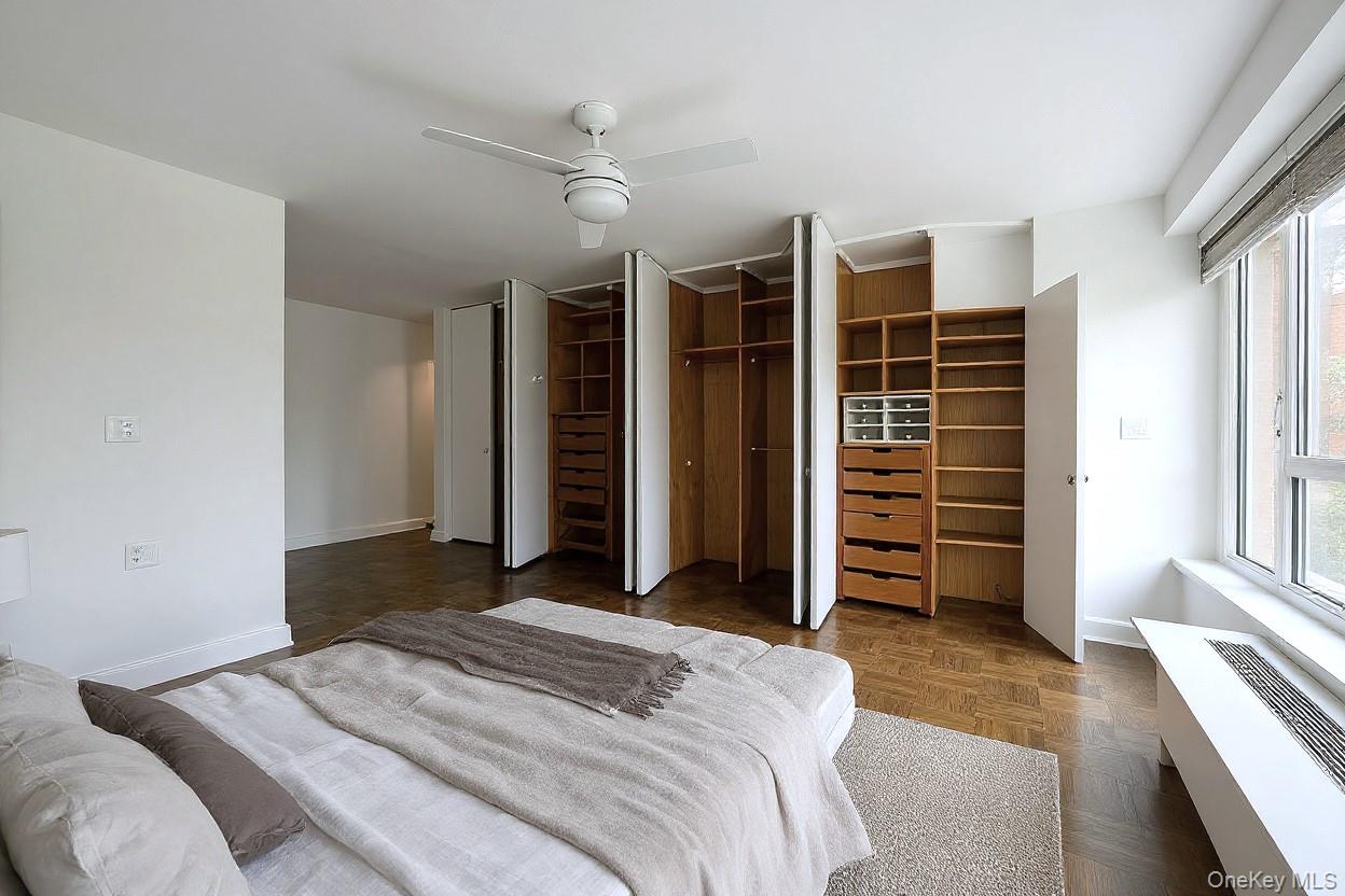 166-25 Powells Cove Boulevard # 3F, Beechhurst, NY 11357