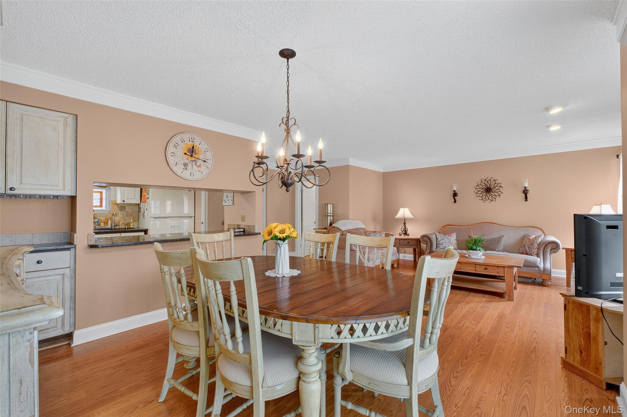 803 Woodsbrook Drive, Mahopac, NY 10541