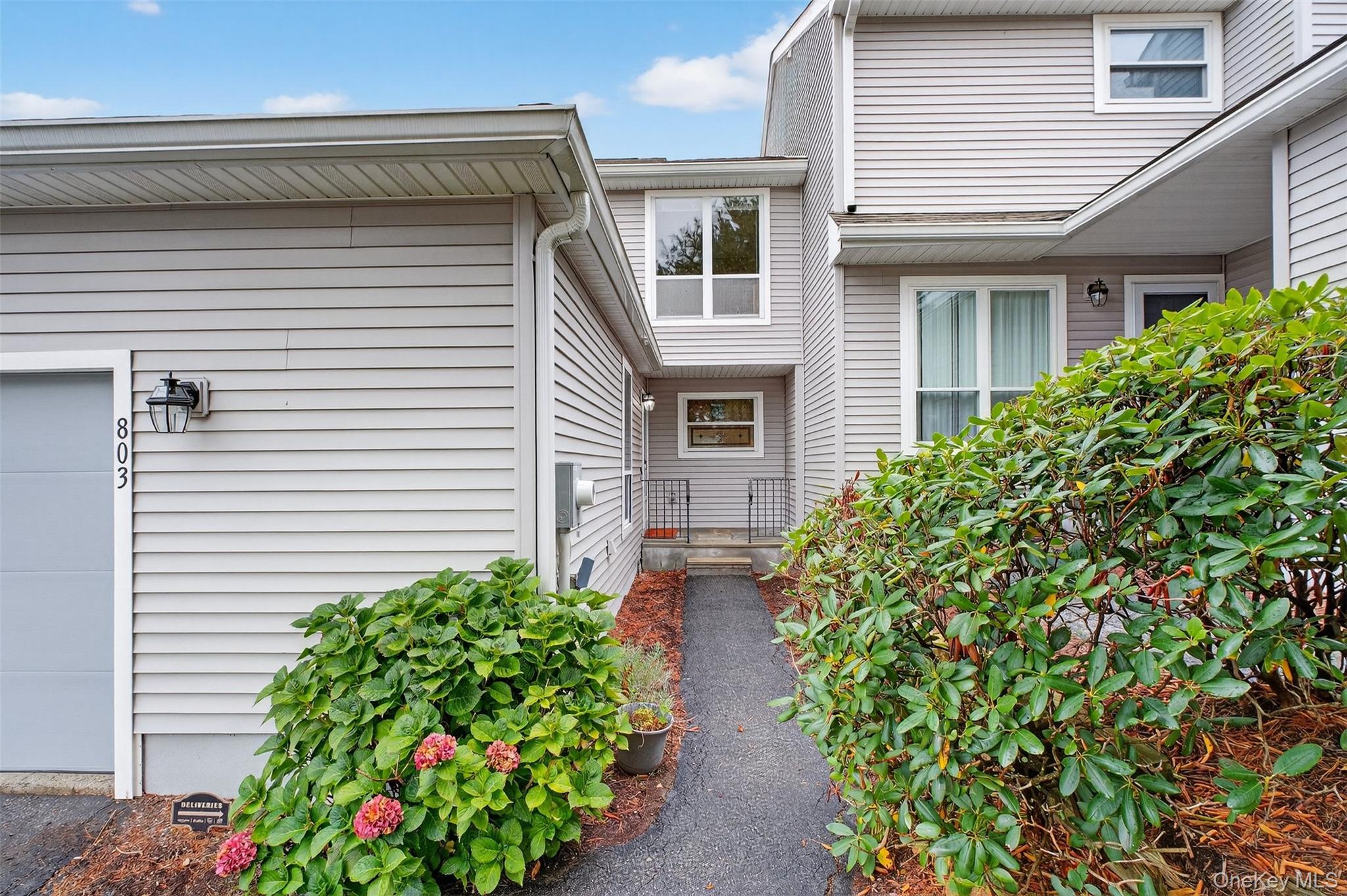 803 Woodsbrook Drive, Mahopac, NY 10541