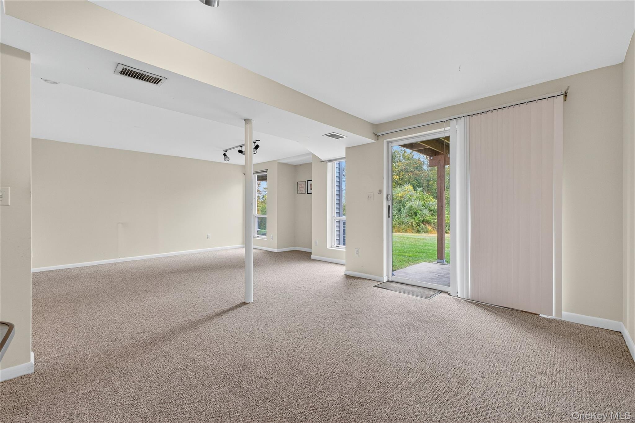 803 Woodsbrook Drive, Mahopac, NY 10541