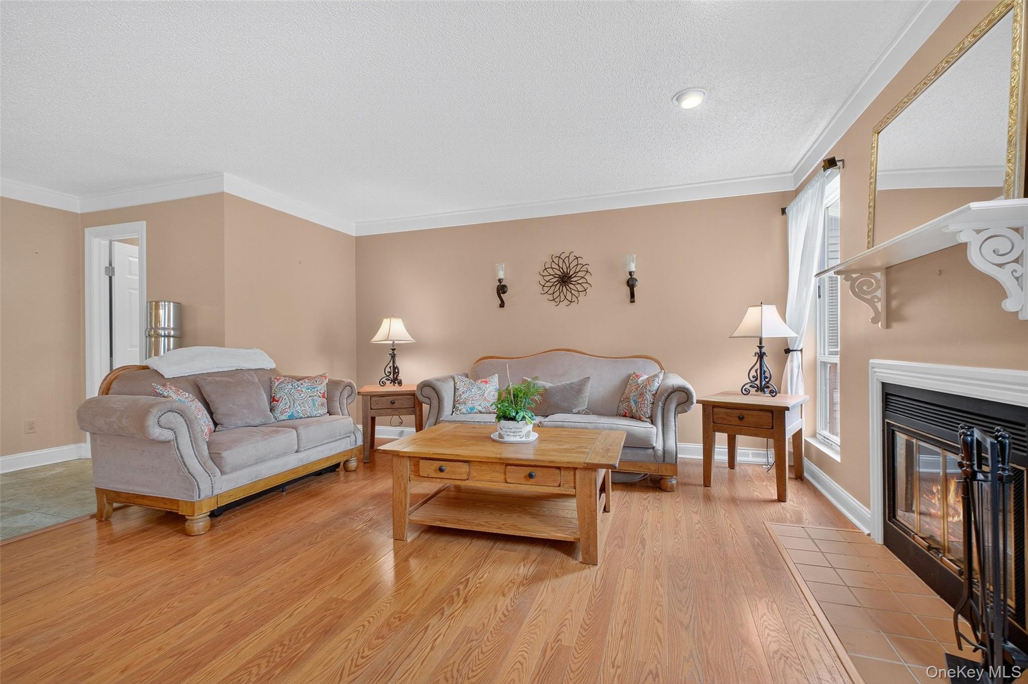 803 Woodsbrook Drive, Mahopac, NY 10541