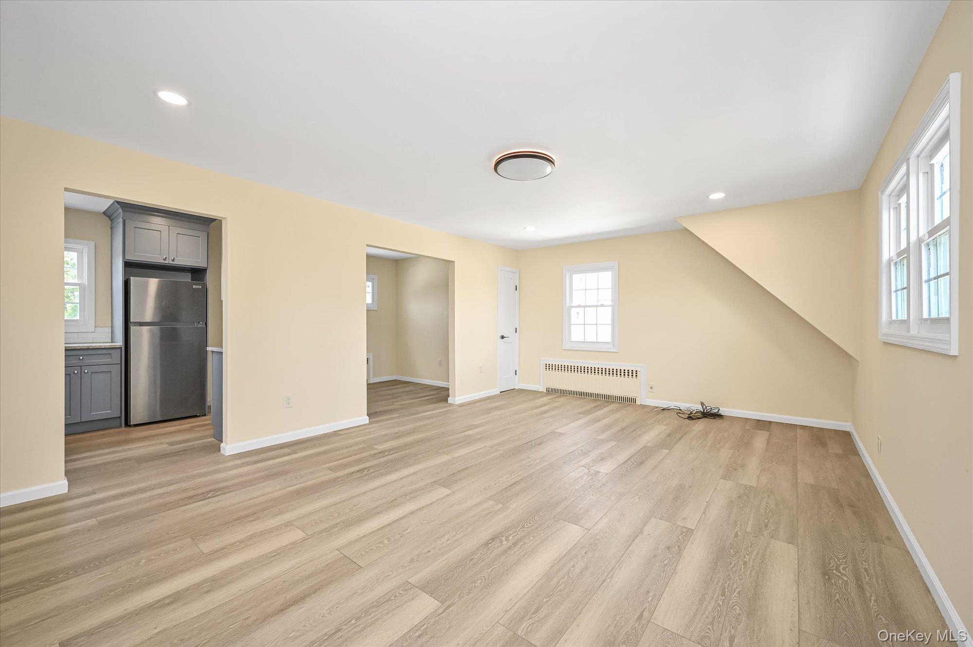 95-26 243rd Street # 2nd Floor, Floral Park, NY 11001