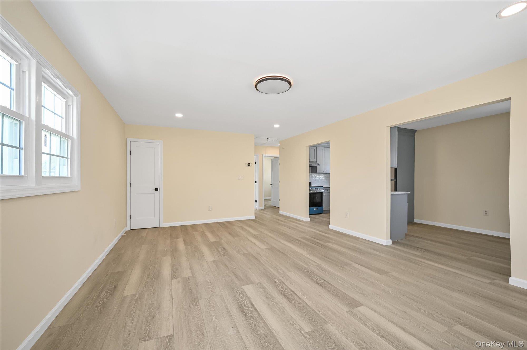 95-26 243rd Street # 2nd Floor, Floral Park, NY 11001