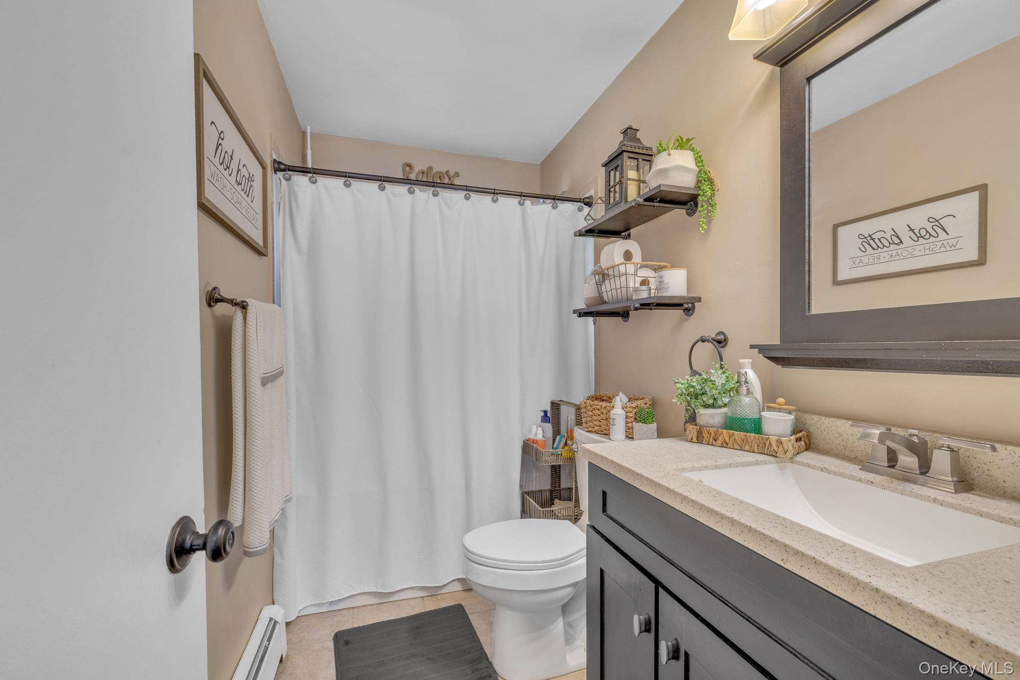 25 Wayne Drive, Middletown, NY 10940