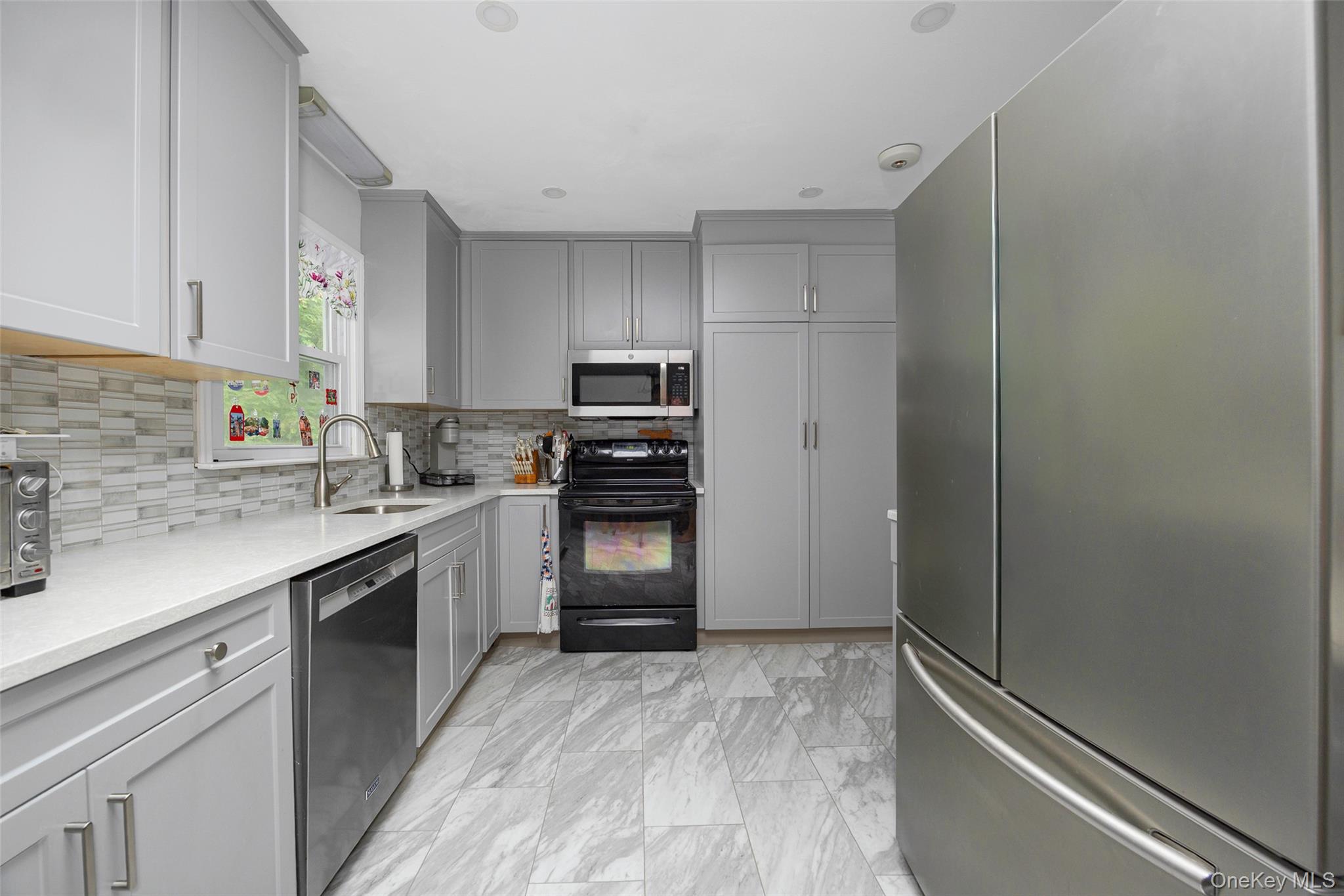 15 Russo Drive, Hopewell Junction, NY 12533