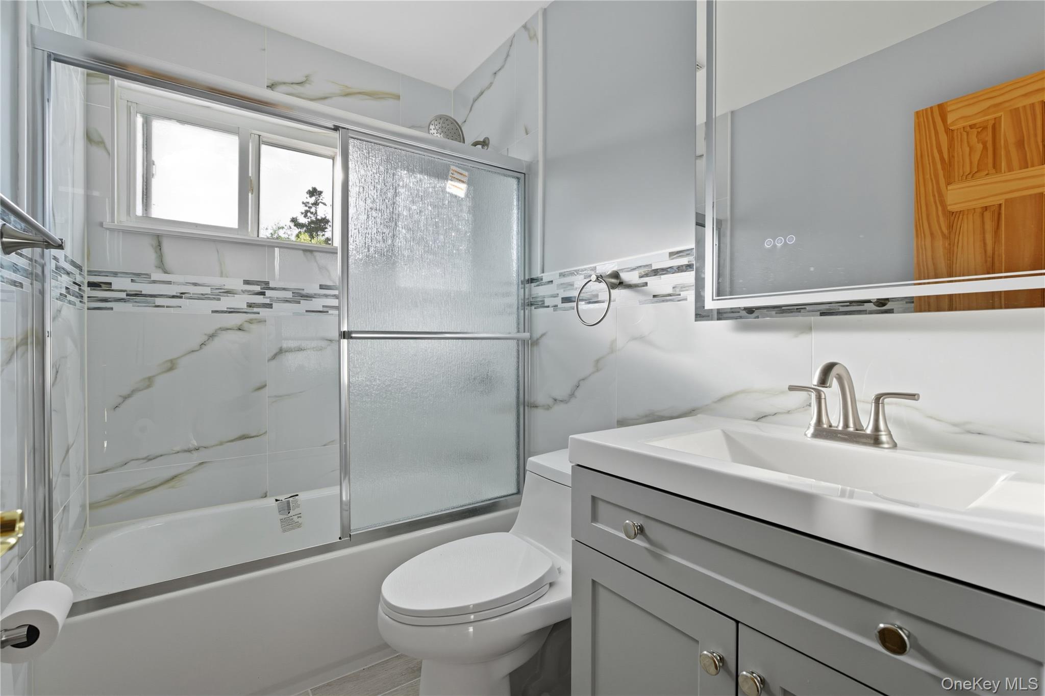 6 Martin Street, Massapequa, NY 11758