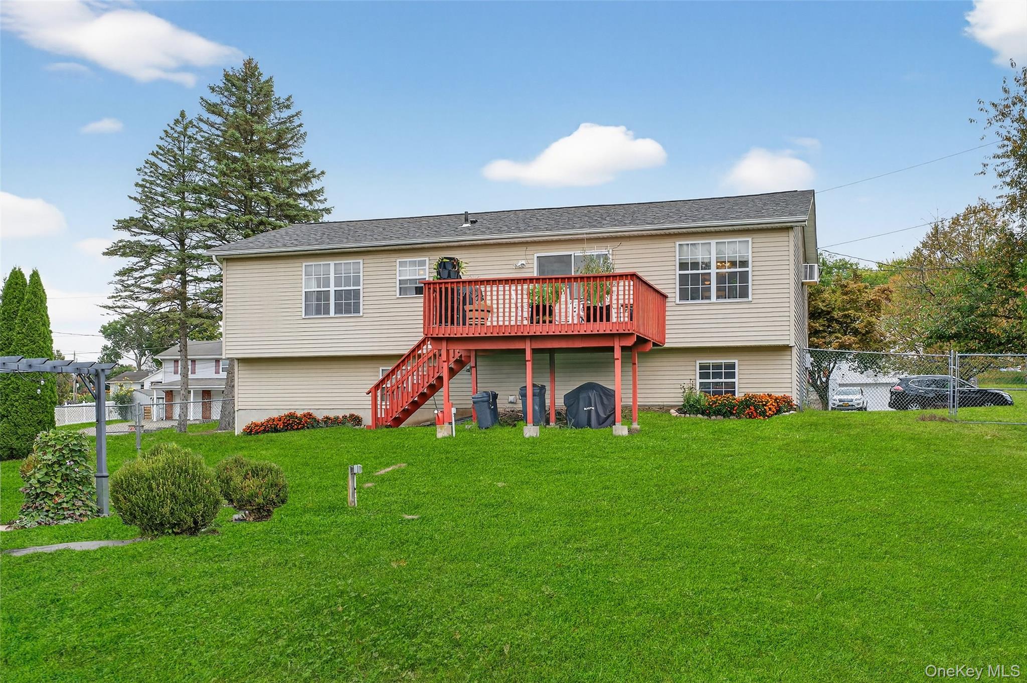 23 Macintosh Drive, Middletown, NY 10941