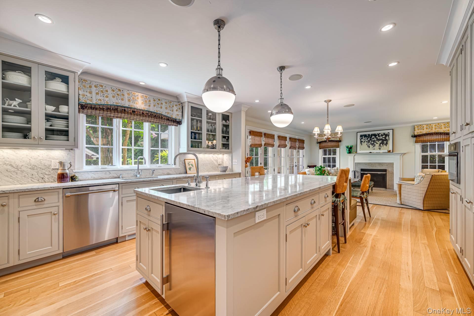 98 Lewis Street, Southampton, NY 11968