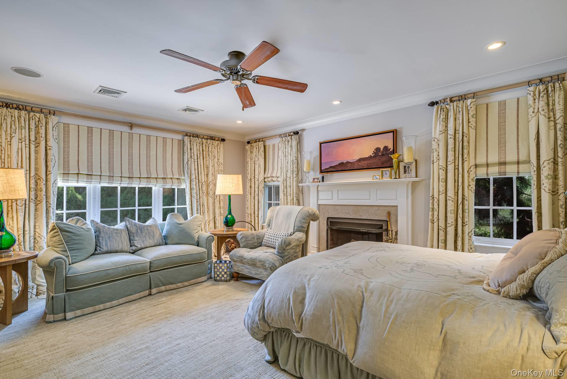 98 Lewis Street, Southampton, NY 11968