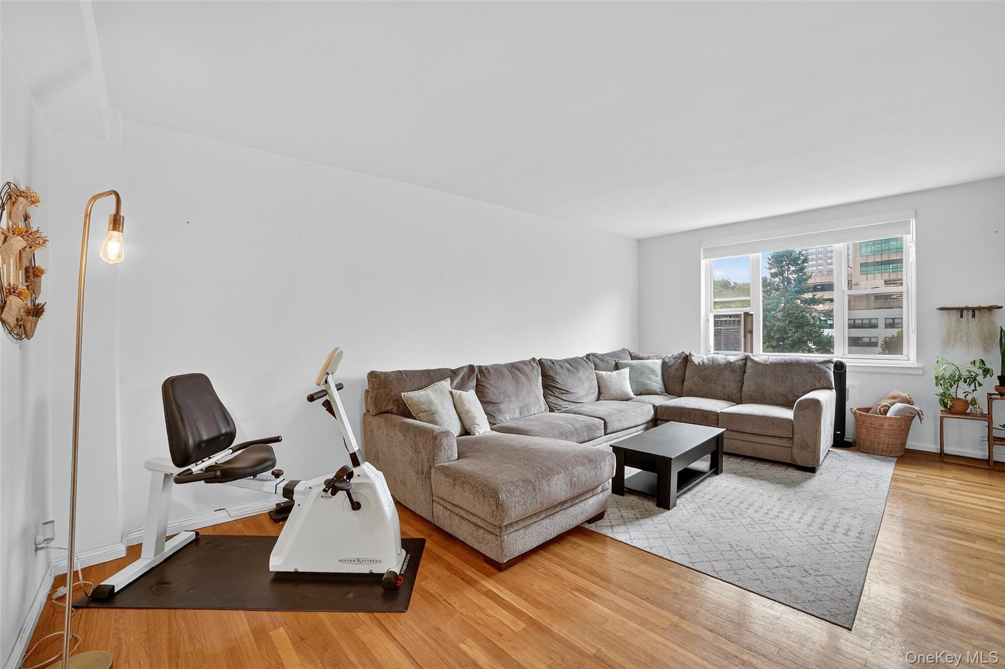 12 Westchester Avenue # 5C, White Plains, NY 10601