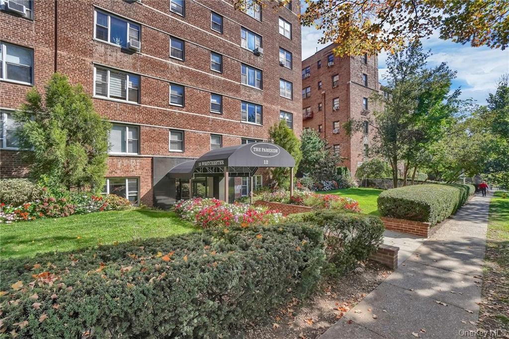 12 Westchester Avenue # 5C, White Plains, NY 10601