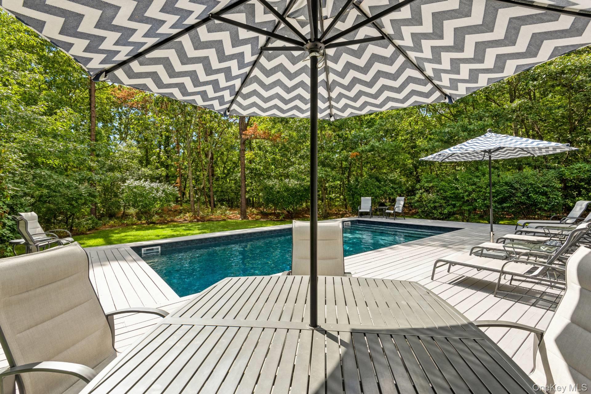 1 Deer Path, Quogue, NY 11959