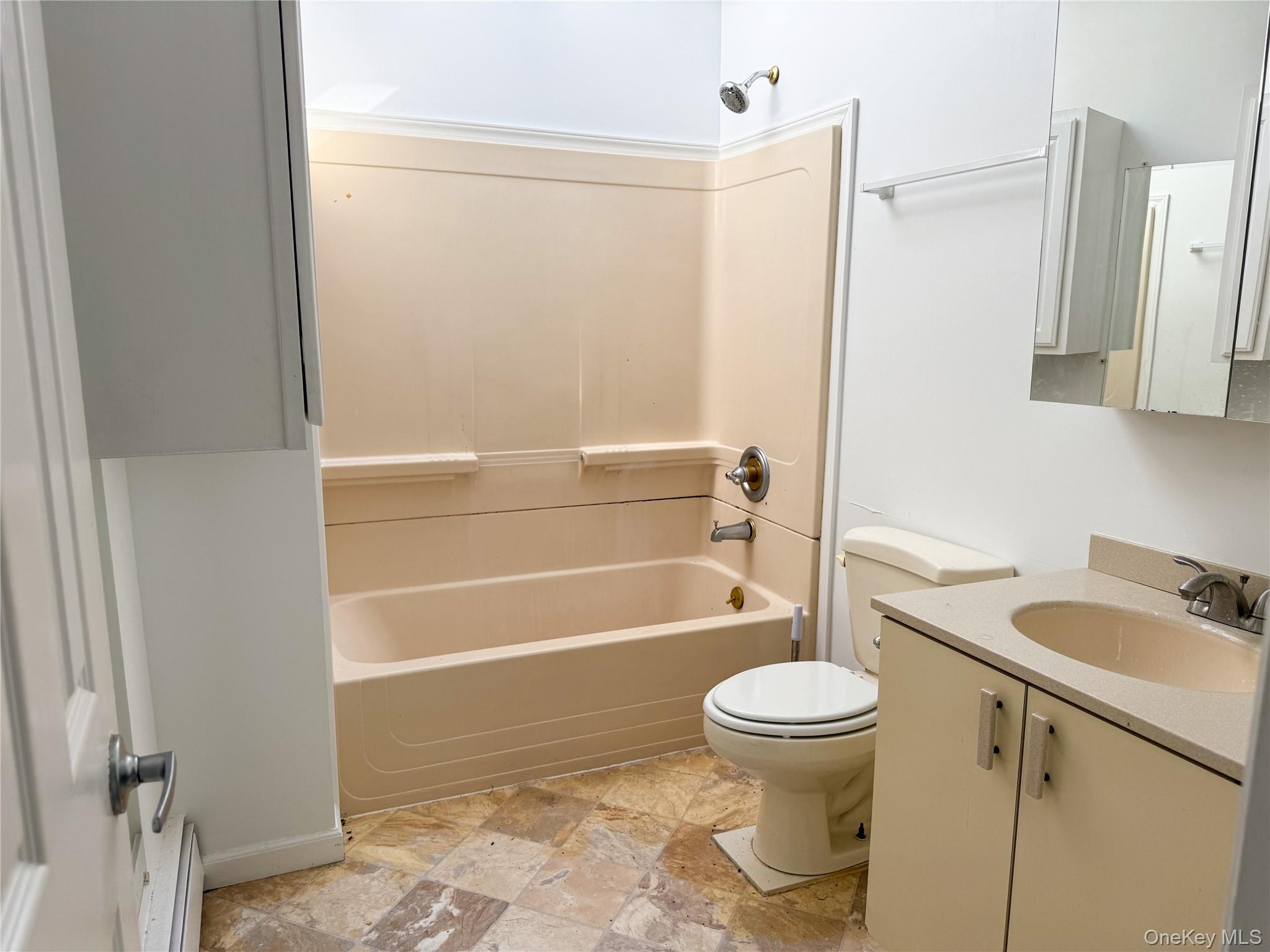 130 Tarpon Avenue, Medford, NY 11763