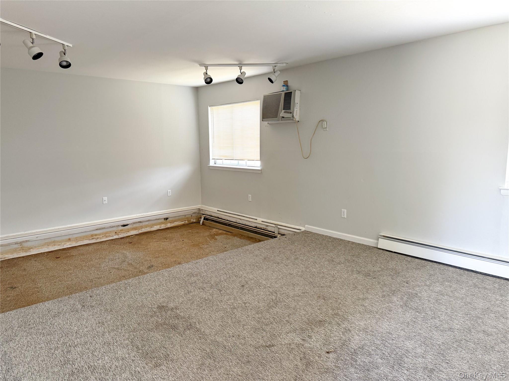 130 Tarpon Avenue, Medford, NY 11763