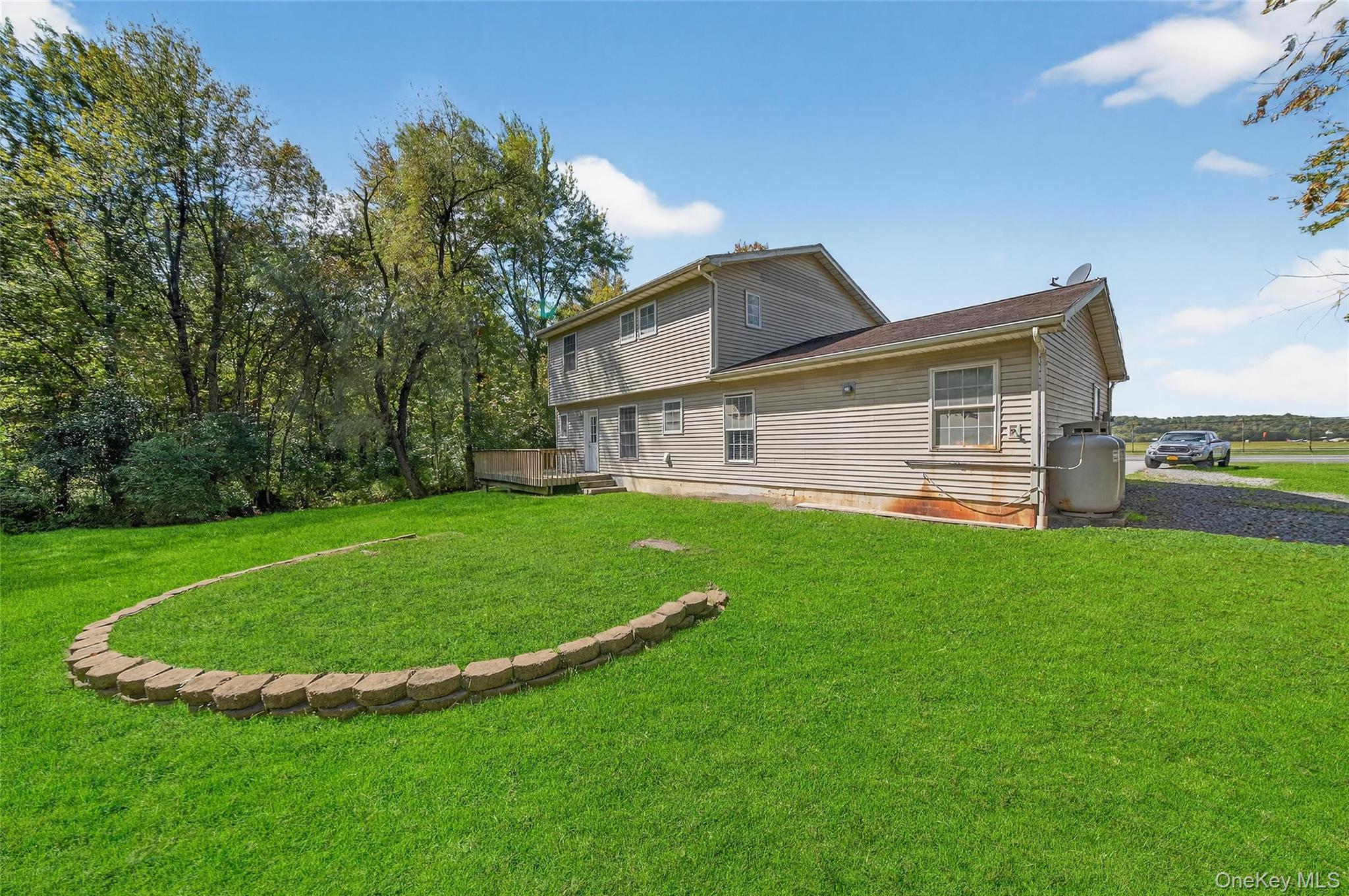 531 State Route 211, Montgomery, NY 12549